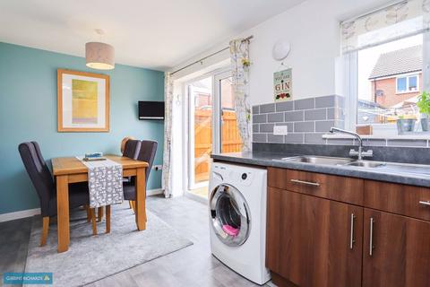 96 Hob Close, Monkton Heathfield, Taunton, TA2 8GN