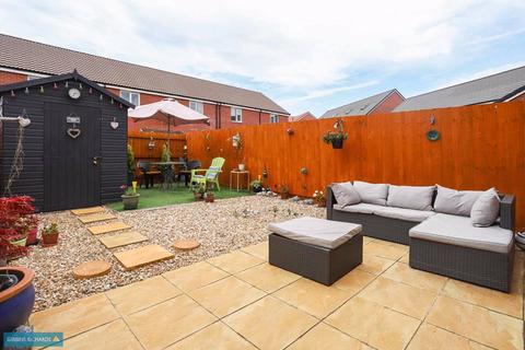 96 Hob Close, Monkton Heathfield, Taunton, TA2 8GN
