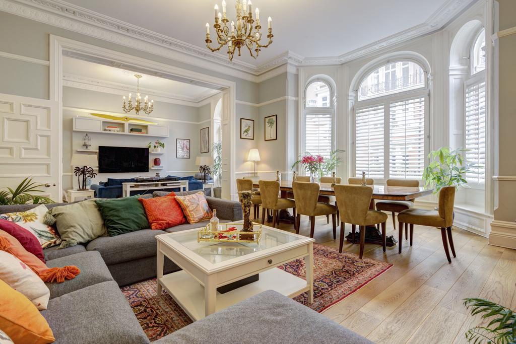 Carlisle Mansions, Carlisle Place, London SW1P 3 bed flat £2,450,000