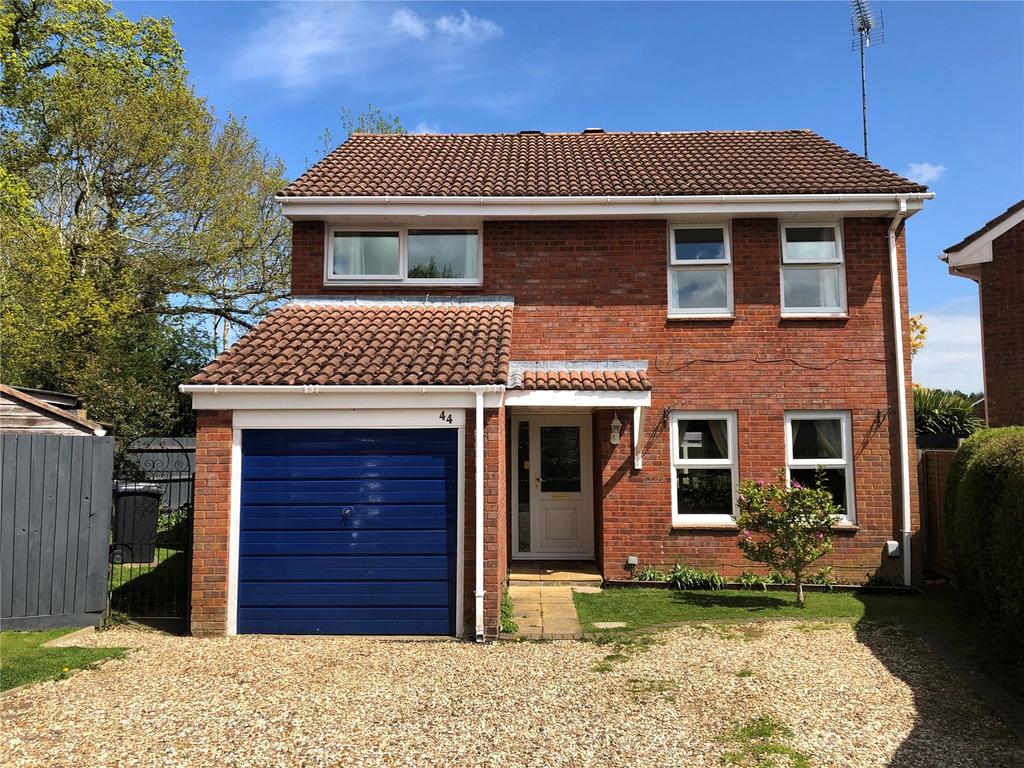 Bosworth Road, Grange Park, Swindon, SN5 4 bed detached house £360,000
