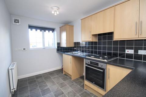 2 bedroom terraced house to rent, Masseys View, Blaydon