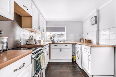 5 Park Terrace, Carshalton, SM5 2EA