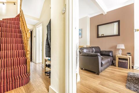 5 Park Terrace, Carshalton, SM5 2EA