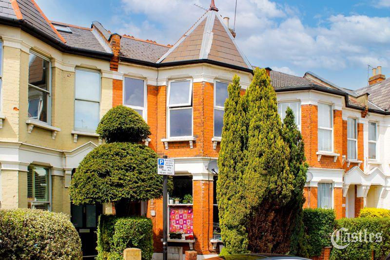Marlborough Road, Bowes Park, N22 2 bed apartment £425,000