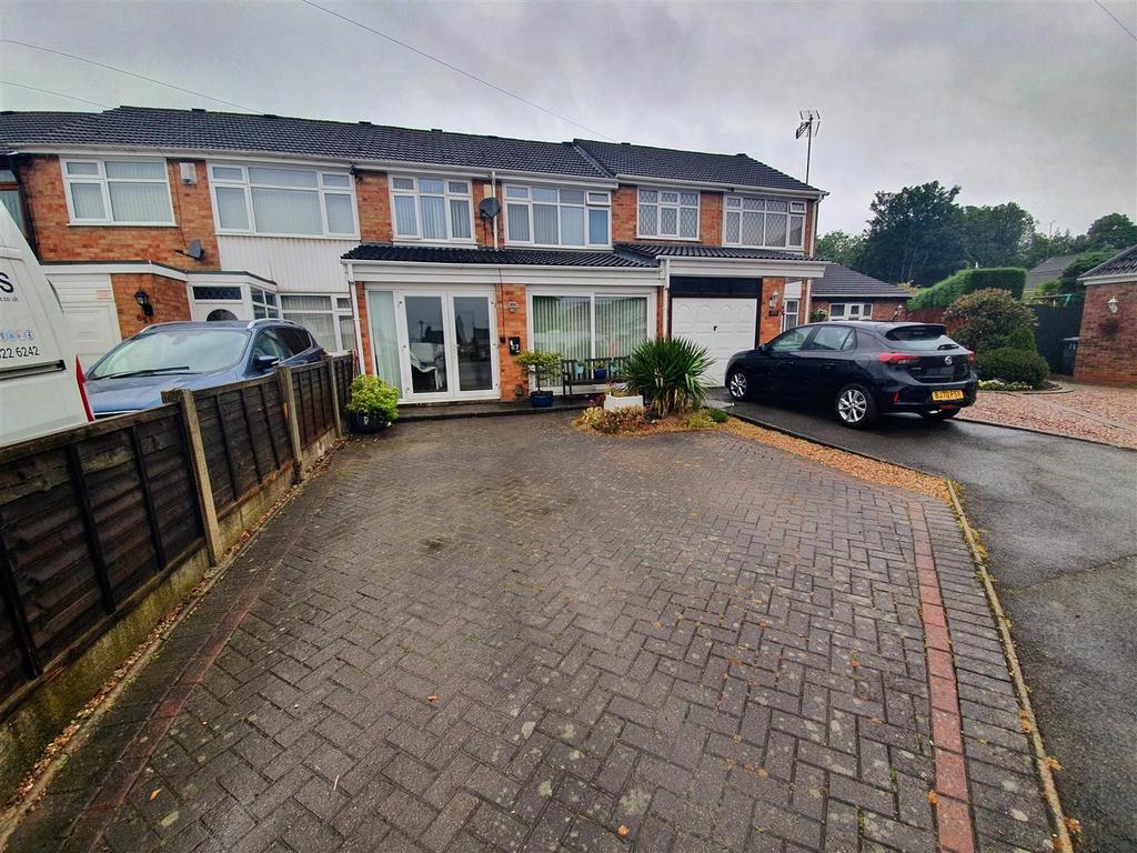 Tregorrick Road, Coventry 3 bed terraced house £190,000