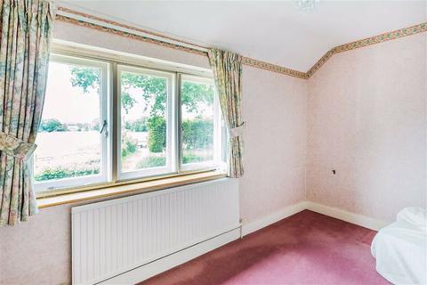 33 Mill Lane, Oxted, RH8 9DF