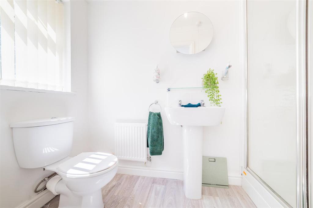 En-Suite Shower