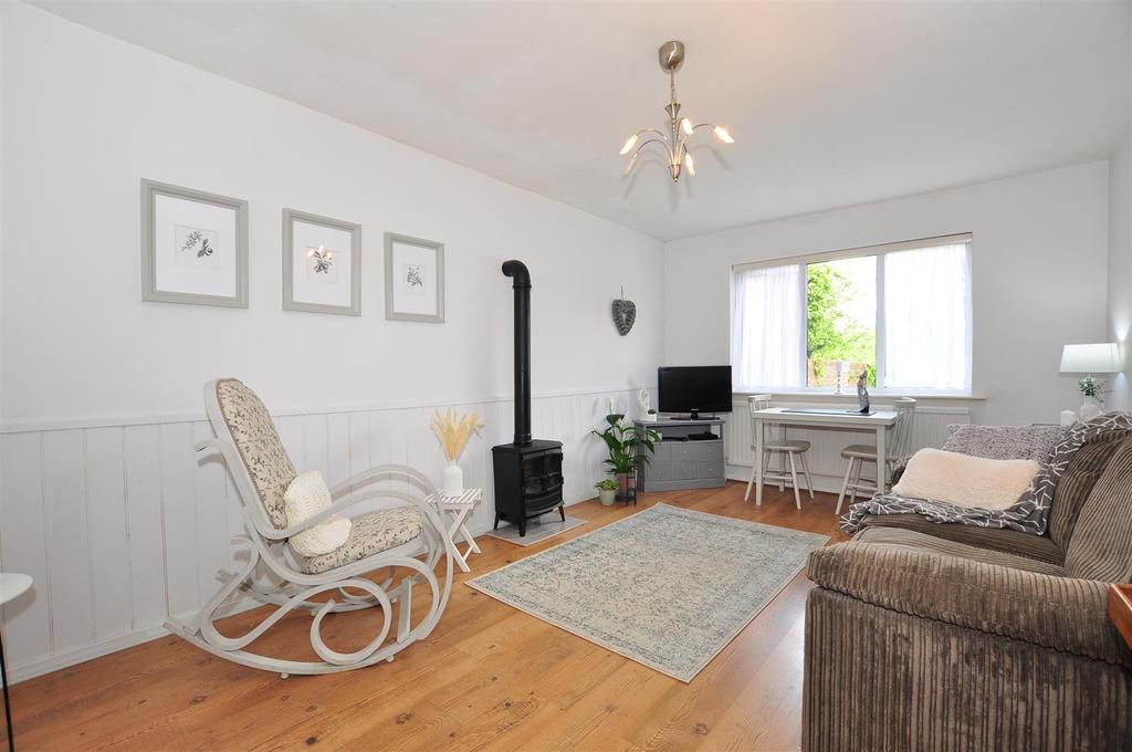 Wrights Lane, Cradley Heath 1 bed flat £100,000
