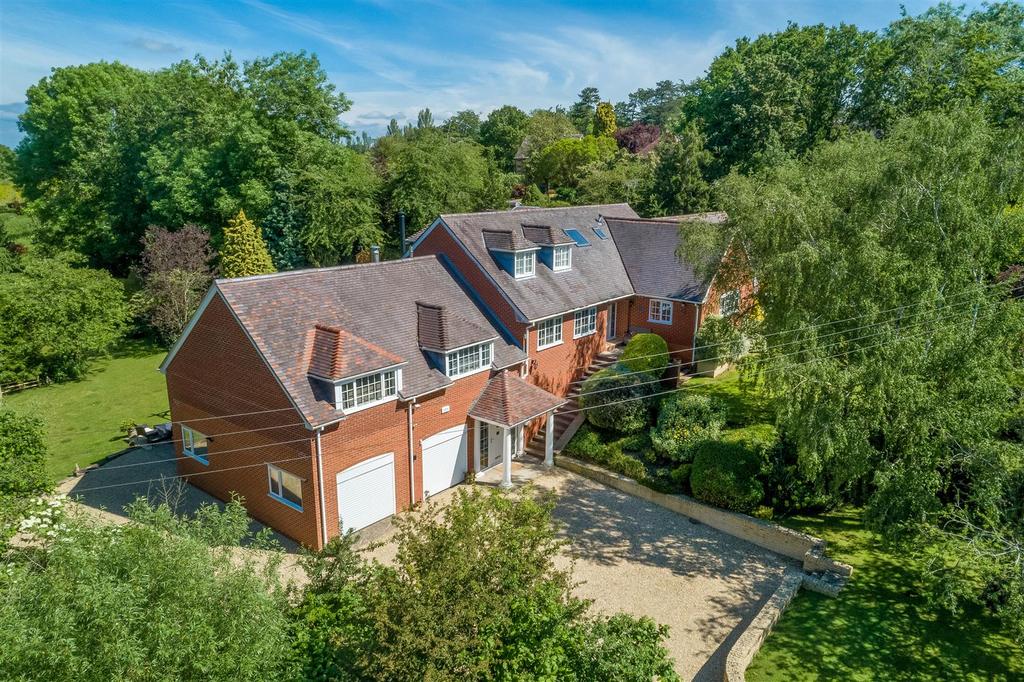 Main Street, Cropthorne, Pershore... 7 bed detached house £1,250,000