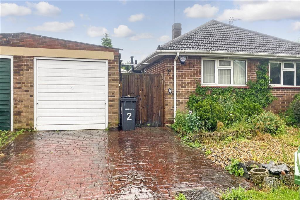 Oldfield Close, Maidstone, Kent 2 bed detached bungalow £340,000