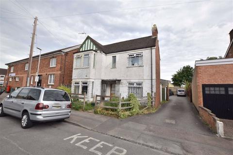 5 Vicarage Road, Gloucester, GL1 4LD