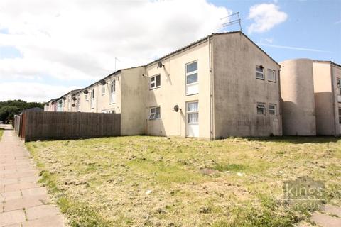 276 Milwards, Harlow, CM19 4SN