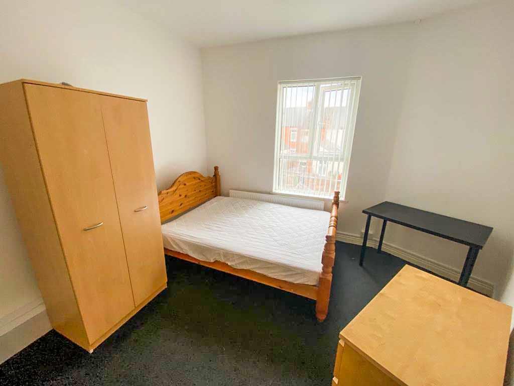 Bedroom5.JPG