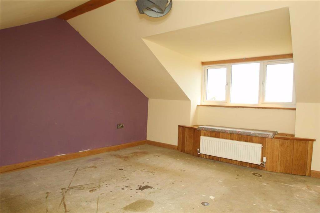 Bedroom 3 (first floor)