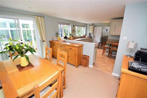 1 Halford Close, Great Glen, Leicester, LE8 9FW