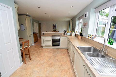 1 Halford Close, Great Glen, Leicester, LE8 9FW