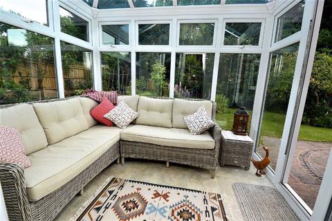 1 Halford Close, Great Glen, Leicester, LE8 9FW