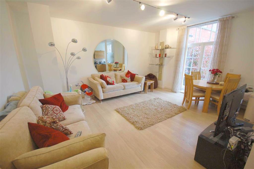 Didsbury Gate, West Didsbury, Manchester, M20 2 bed flat £1,400 pcm