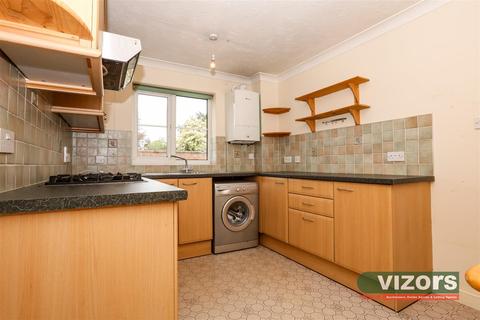 4 Manse Gardens, Studley, B80 7NF