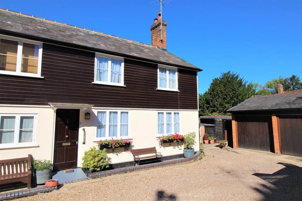 Fore Street, Hatfield, AL9 2 bed cottage £1,400 pcm (£323 pw)