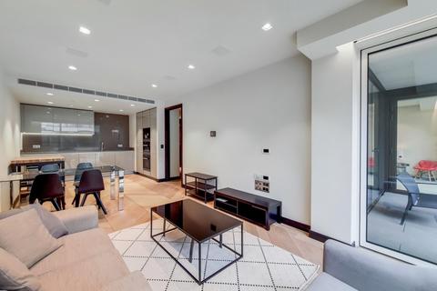 22, Balmoral House Earls Way, London, SE1 2QR