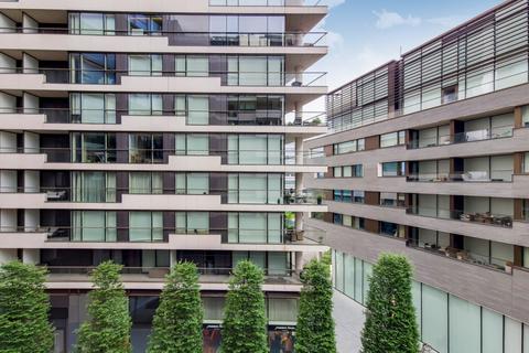 22, Balmoral House Earls Way, London, SE1 2QR