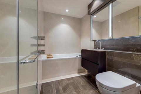 22, Balmoral House Earls Way, London, SE1 2QR