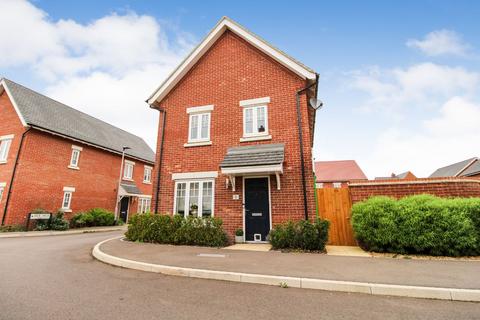 2 bedroom semi-detached house to rent, Bede Walk, Great Denham, Bedford