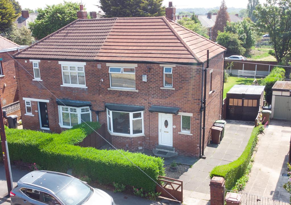 Lawrence Avenue, Leeds, LS8 3 bed semidetached house £210,000
