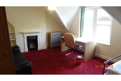 1 bedroom in a house share to rent, Ninian Road, Roath, Cardiff