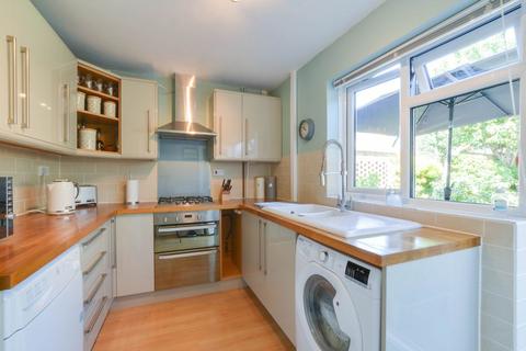 1 Woburn Close, Trowbridge, BA14 9TJ