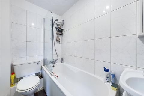 22 Groves Lea, Mortimer, Reading, RG7 3SR