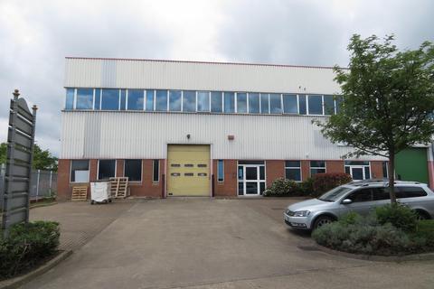 Industrial park to rent - Harold Hill