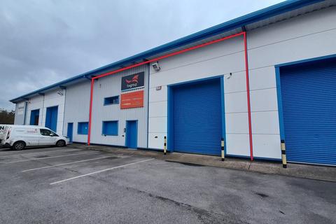 Industrial unit to rent - Unit 5 Sidings Court, Henry Boot Way, Priory Park East, Hull, East Yorkshire, HU4 7DY