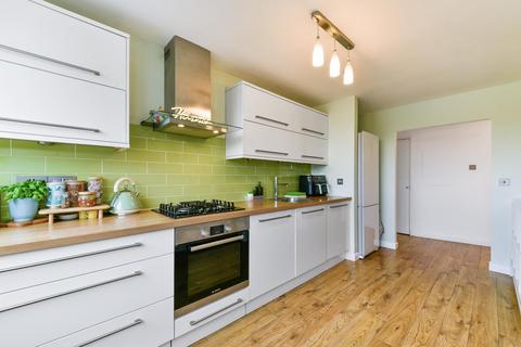 2 bedroom apartment for sale, Romulus Court, Justin Close, Brentford, TW8