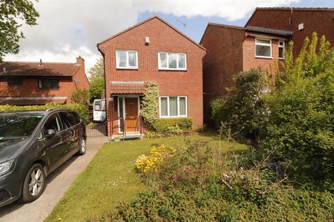 10 Mountbatten Close, Yate, Bristol, BS37 5TD