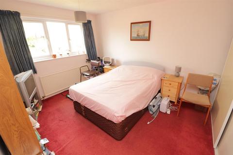 10 Mountbatten Close, Yate, Bristol, BS37 5TD
