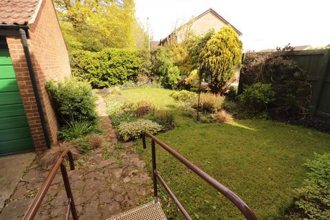 10 Mountbatten Close, Yate, Bristol, BS37 5TD