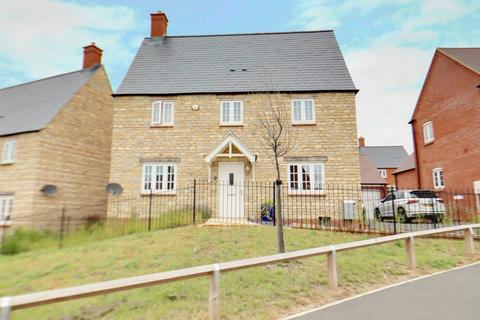 21 Setters Way, Roade, Northampton, NN7 2QQ