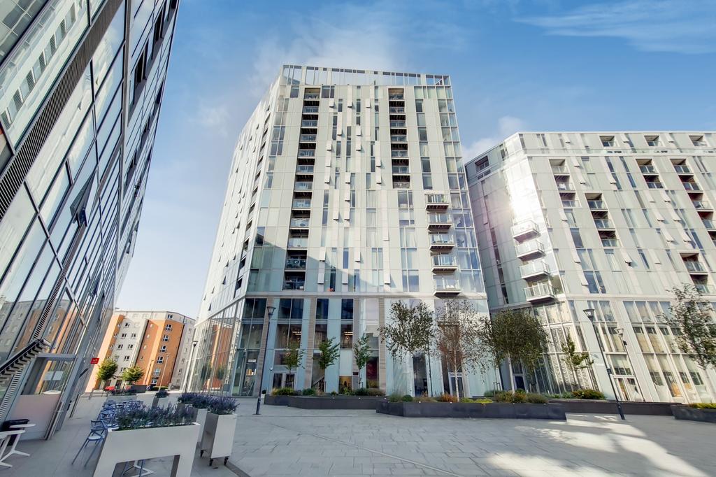 Vertex Tower, 3 Harmony Place, London, SE8 2 bed apartment £2,000 pcm (£462 pw)