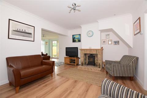 97 Capel Street, Capel Le Ferne, Folkestone, CT18 7HB