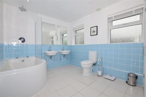 97 Capel Street, Capel Le Ferne, Folkestone, CT18 7HB