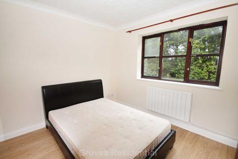 Flat 3, Cramer Court Warwick Road, New Malden, KT3 3SH