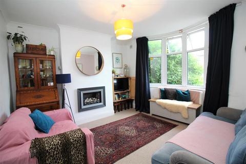 37 Embassy Road, Bristol, BS5 7DZ