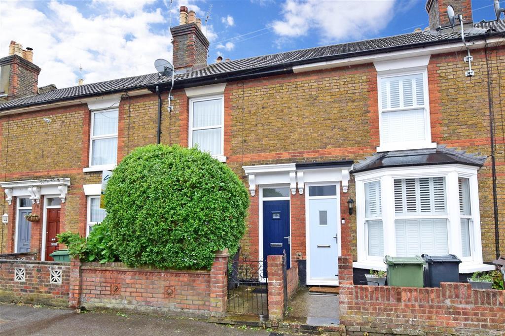 Allen Street, Maidstone, Kent 2 bed terraced house £250,000