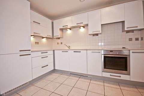 2 bedroom flat to rent, Clapham Park Road, Clapham, SW4