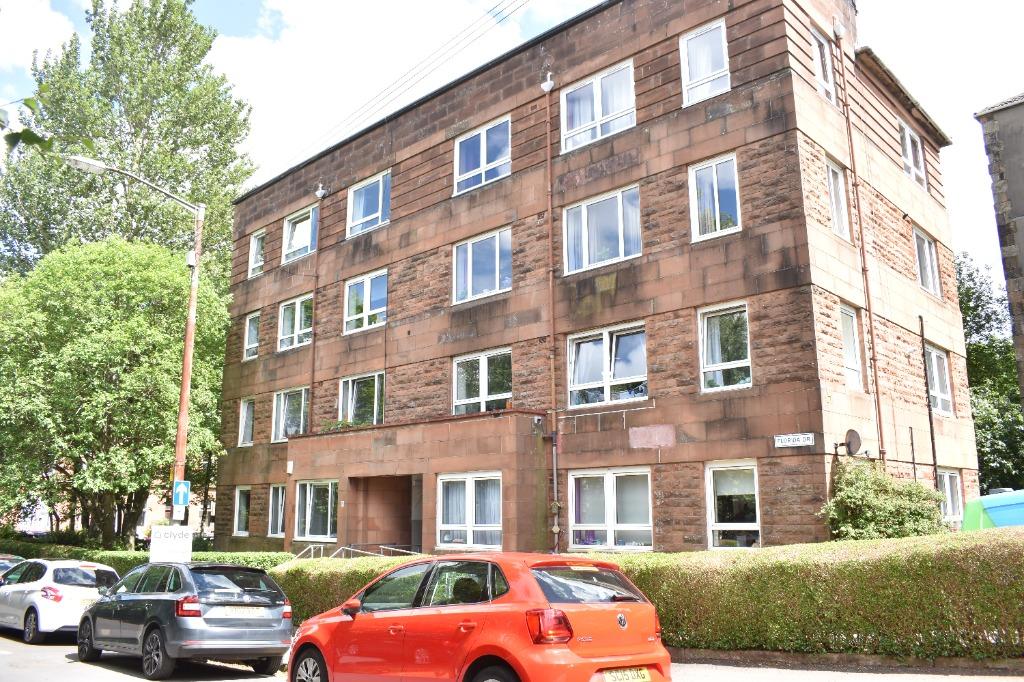 Florida Drive, Flat 0/1, Mount Florida, Glasgow, G42 9DN 3 bed flat £