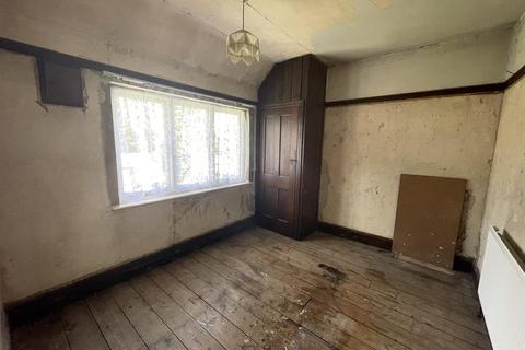 4 Lancaster Walk, Hayes, UB3 2QL