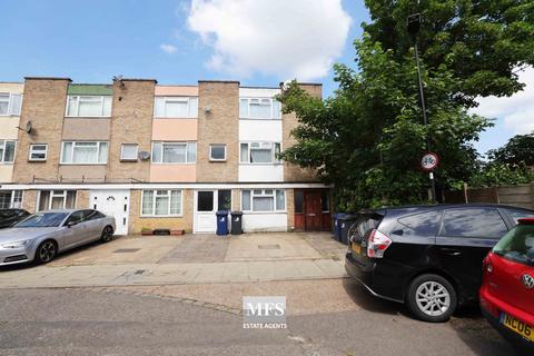 108 Lovell Road, Southall, UB1 3LD