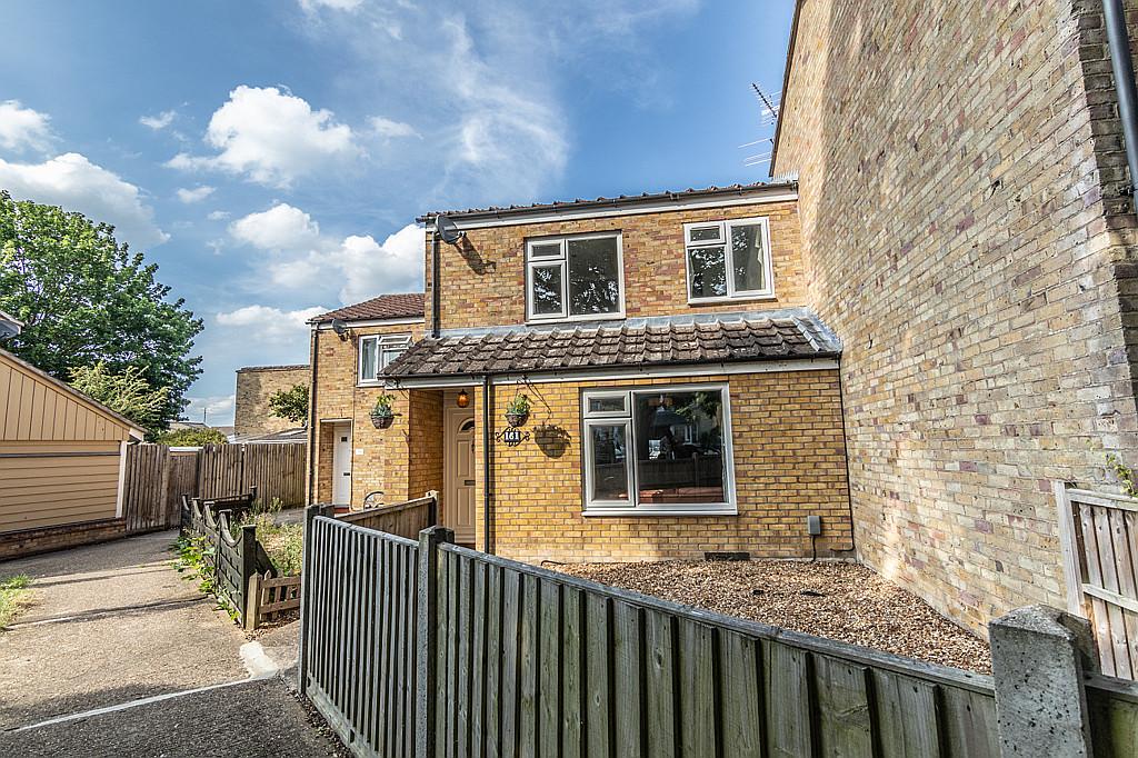 161 Teversham Drift CAMBRIDGE CB13LA 3 bed terraced house £375,000